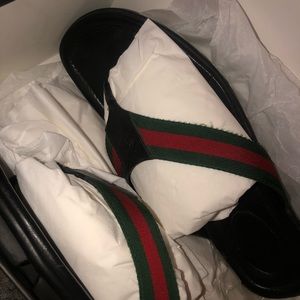 100% authentic flip flops men’s